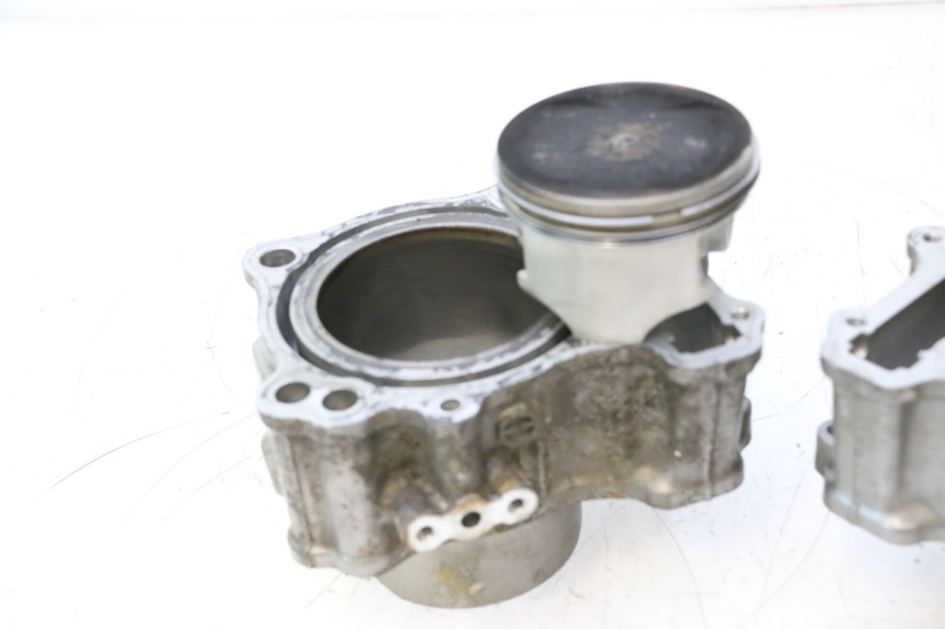photo de CILINDRO PISTONE SUZUKI SV S 650 (2003 - 2009) - Focus sulla struttura