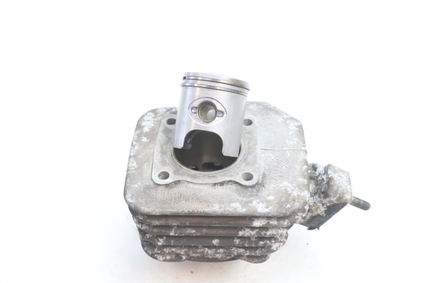 photo de CILINDRO PISTONE PEUGEOT TREKKER 50 (1995 - 2004) - Vista principale
