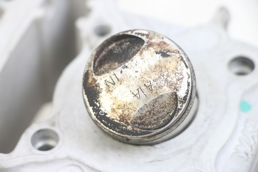 photo de CILINDRO PISTONE PEUGEOT TWEET 4T 50 (2014 - 2019) - Marcature e riferimenti originali