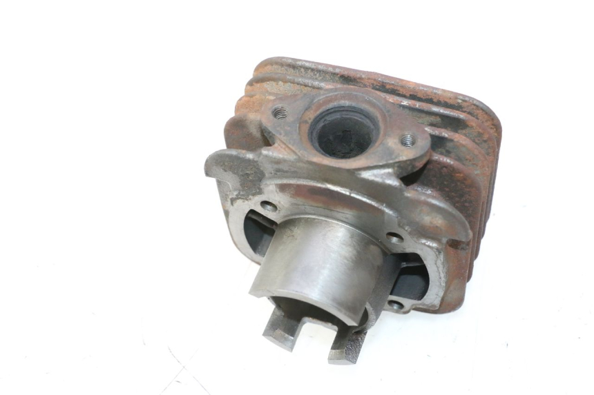 photo de CILINDRO PISTONE PIAGGIO TYPHOON 50 (2000 - 2009) - Zoom sui componenti