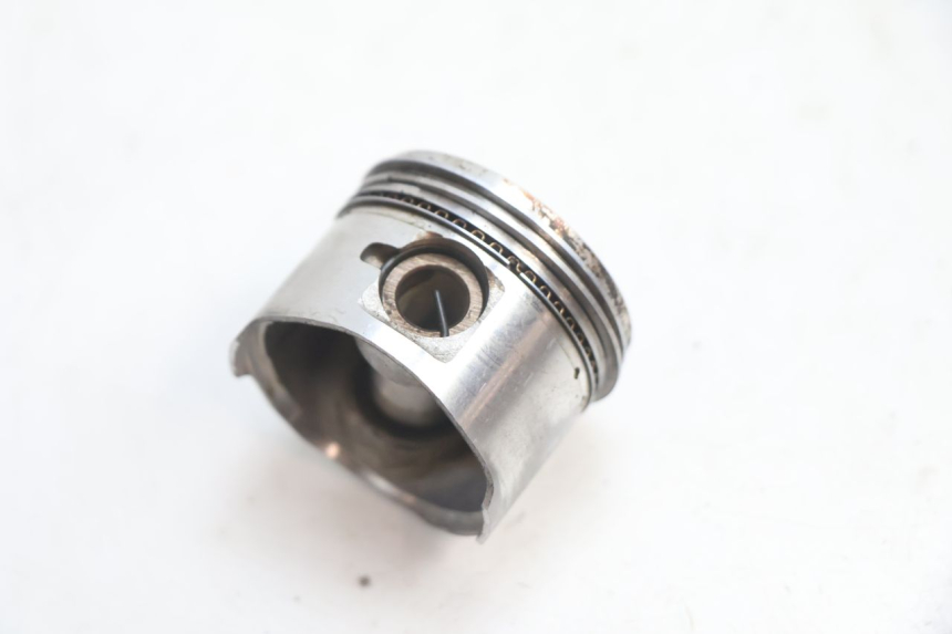 photo de CILINDRO PISTONE PEUGEOT V-CLIC VCLIC 50 (2007 - 2013) - Ispezione visiva dettagliata