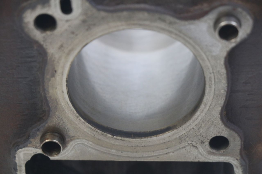 photo de CILINDRO PISTONE PIAGGIO VESPA LXV 125 (2006 - 2009) - Primo piano tecnico