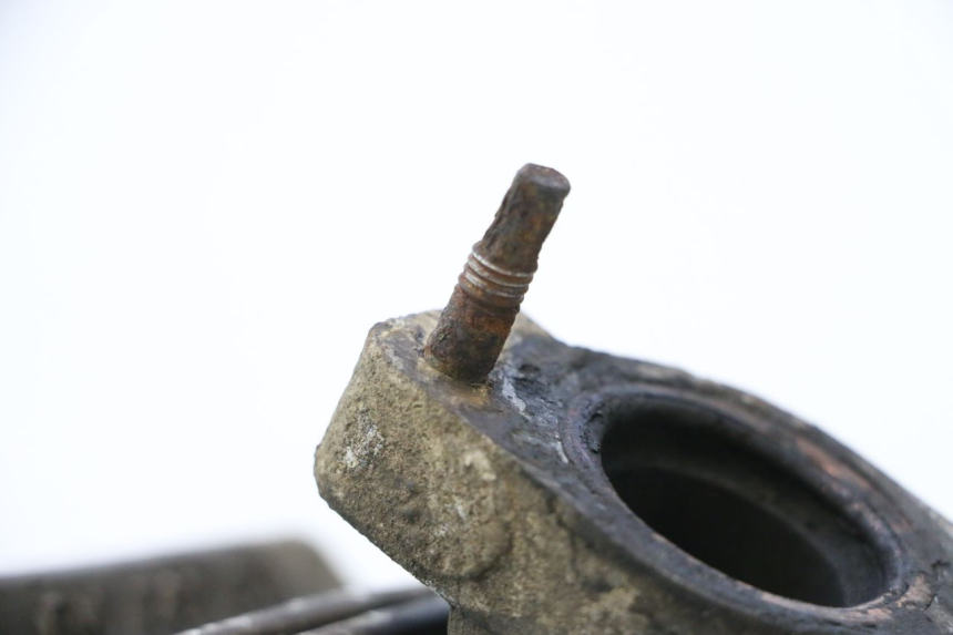 photo de CILINDRO PISTONE PEUGEOT VIVACITY 50 (1998 - 2003) - Primo piano tecnico