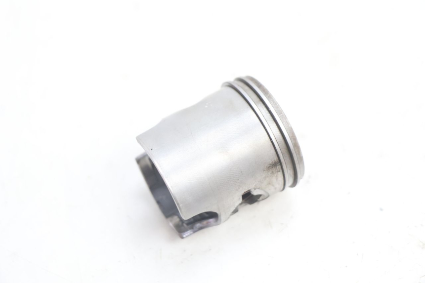 photo de CILINDRO PISTONE PEUGEOT VIVACITY 50 (2004 - 2009) - Focus sulla struttura