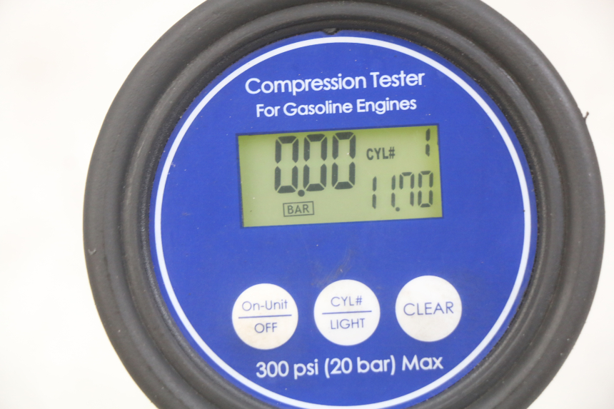 photo de CILINDRO PISTONE DAELIM VJ ROADWIN FI 125 (2008 - 2017) - Angolazione alternativa