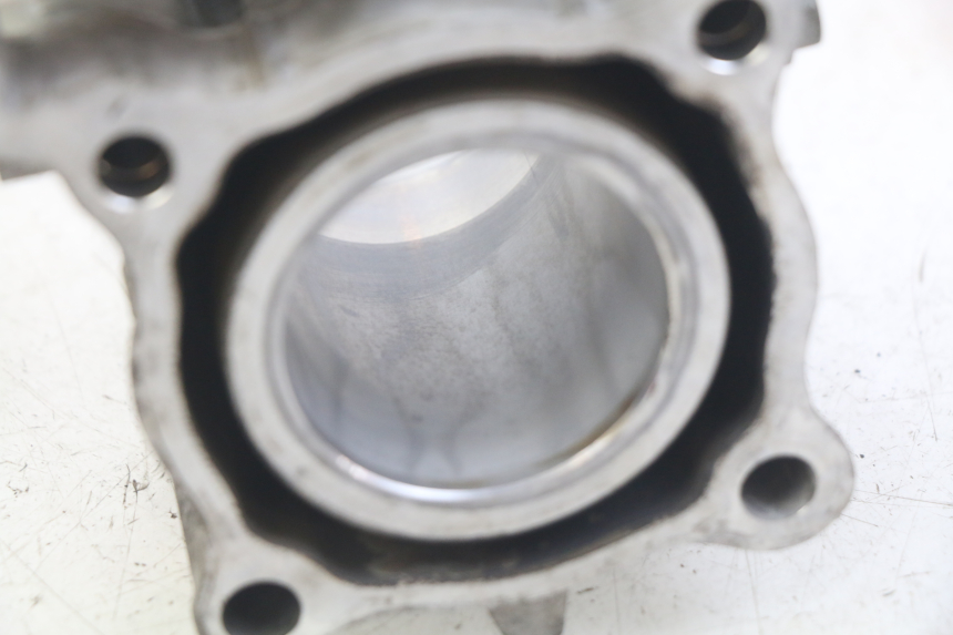 photo de CILINDRO PISTONE YAMAHA XMAX X-MAX 125 (2006 - 2009) - Caratteristiche distintive