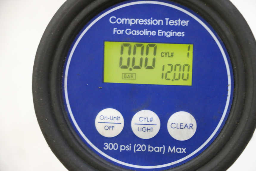 photo de CILINDRO PISTONE YAMAHA X-MAX XMAX 250 (2006 - 2009) - Focus sulla struttura