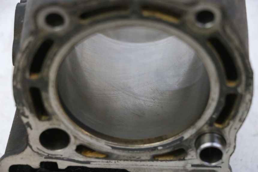 photo de CILINDRO PISTONE YAMAHA X-MAX XMAX 250 (2006 - 2009) - Vista d'insieme del prodotto