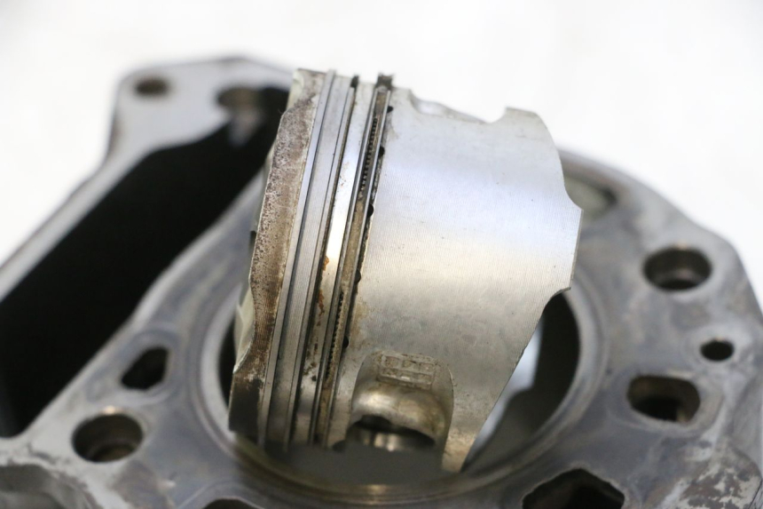 photo de CILINDRO PISTONE PIAGGIO X9 EVOLUTION 125 (2003 - 2007) - Dettaglio del componente