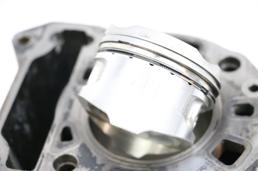 photo de CILINDRO PISTONE PIAGGIO XEVO - X EVO 125 (2007 - 2017) - Zoom sui componenti