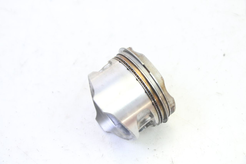 photo de CILINDRO PISTONE PIAGGIO XEVO - X EVO 125 (2007 - 2017) - Angolazione alternativa