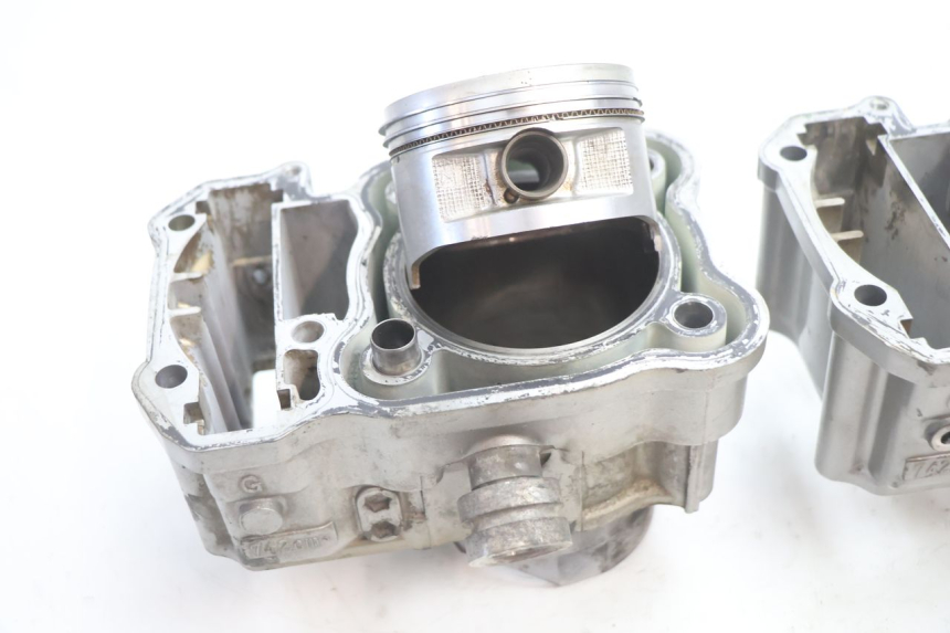 photo de CILINDRO PISTONE HONDA XRV AFRICA TWIN 750 (1990 - 1992) - Dettaglio del componente