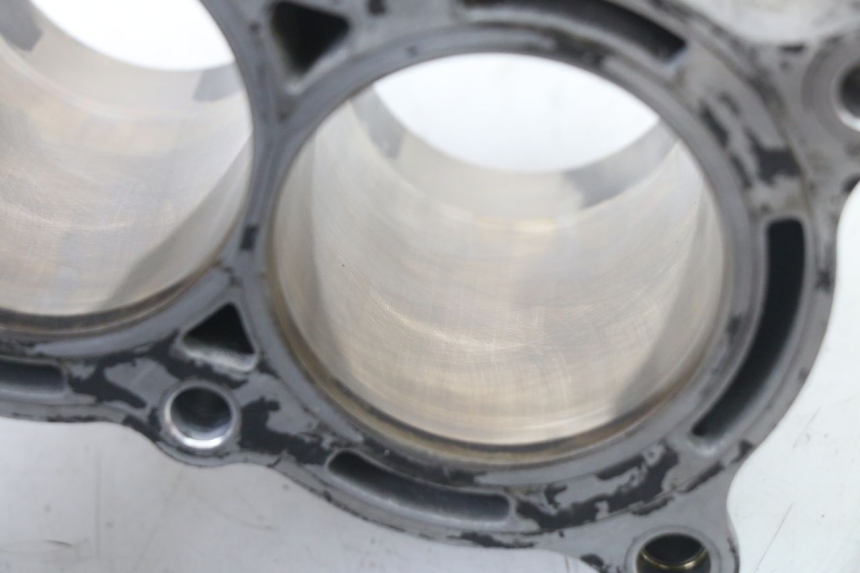 photo de CILINDRO PISTONE YAMAHA YP T-MAX TMAX 530 (2017 - 2020) - Focus sulla struttura