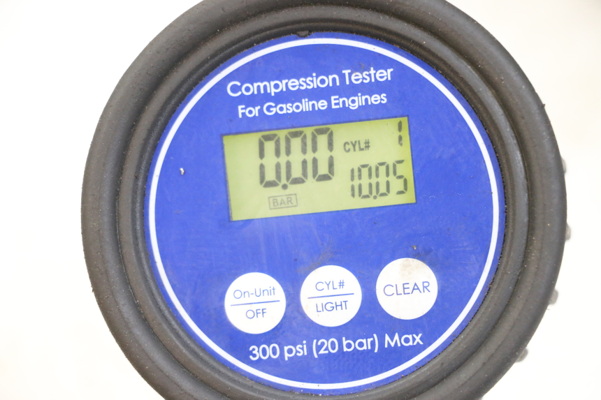 photo de CYLINDRE PISTON YAMAHA YP MAJESTY 125 (2002 - 2006) - Altra angolazione