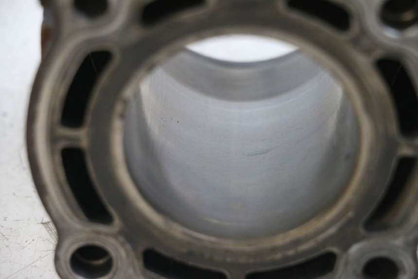 photo de CYLINDRE PISTON YAMAHA YP MAJESTY 125 (2002 - 2006) - Primo piano tecnico