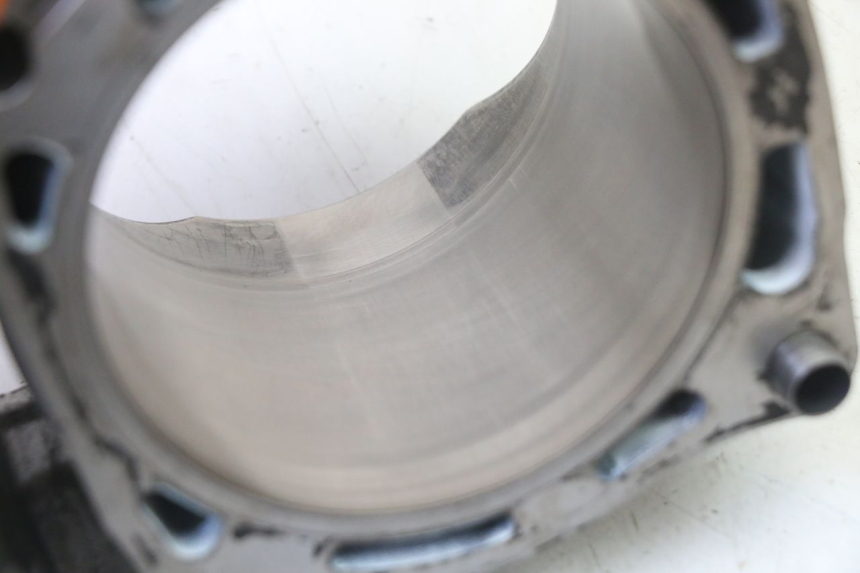 photo de CILINDRO PISTONE YAMAHA YZF YZ-F 450 (2014 - 2016) - Primo piano ad alta risoluzione