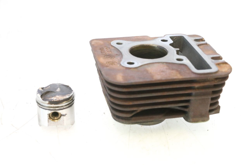 photo de CILINDRO PISTONE PIAGGIO ZIP 4T 50 (2018 - 2020) - Dettaglio del componente
