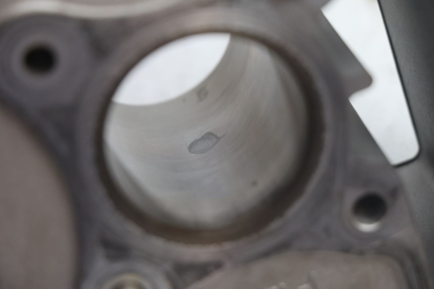 photo de CILINDRO PISTONE PIAGGIO ZIP IGET 4T 50 (2021 - 2023) - Caratteristiche distintive