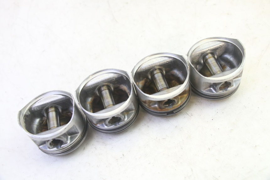 photo de CILINDRO PISTONE KAWASAKI ZR 7 750 (1999 - 2004) - Vista principale