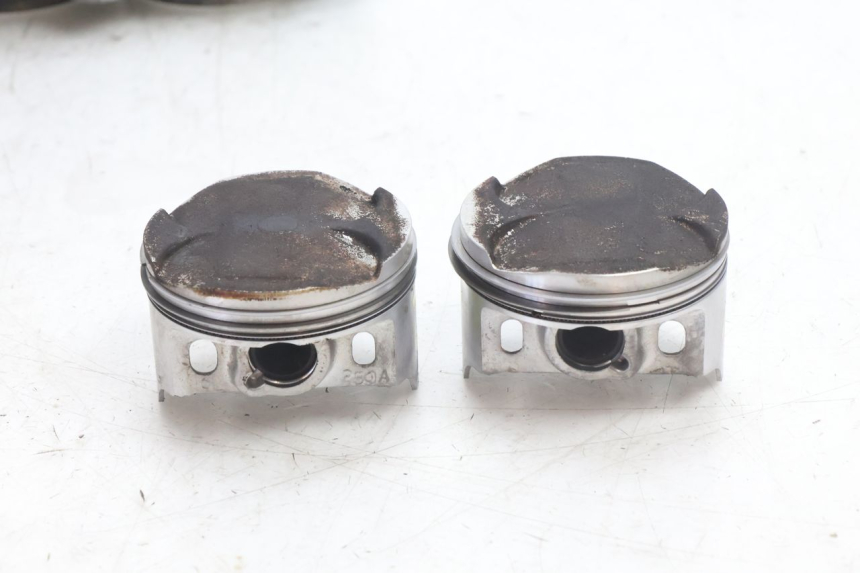photo de CILINDRO PISTONE KAWASAKI ZZR 600 (1995 - 2004) - Foto prodotto supplementare