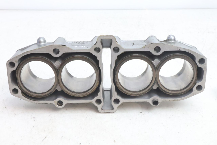 photo de CILINDRO PISTONE KAWASAKI ZZR 600 (1995 - 2004) - Vista principale