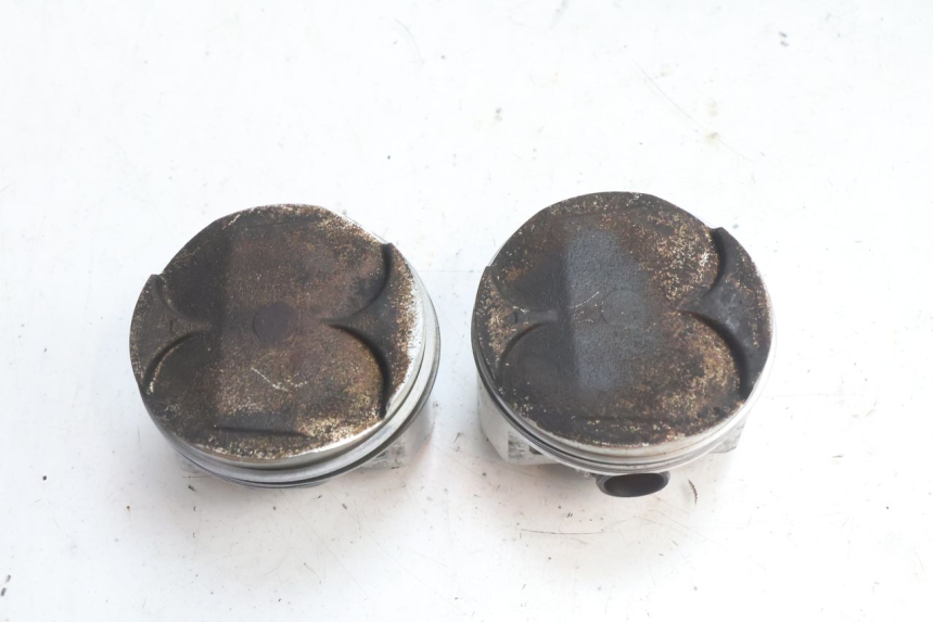 photo de CILINDRO PISTONE KAWASAKI ZZR 600 (1995 - 2004) - Ricambio usato controllato