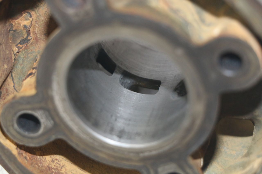 photo de CILINDRO SHERCO SM-R 50 (2018 - 2021) - Dettagli dei punti di fissaggio