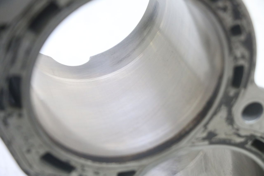 photo de CILINDRO YAMAHA TDM ABS 900 (2002 - 2014) - Dettagli dei punti di fissaggio