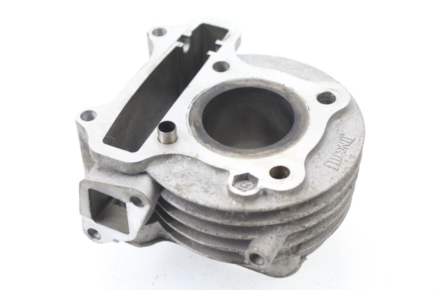 photo de CILINDRO BAOTIAN TRAVEL SPIRIT 50 (2010 - 2012) - Vista principale