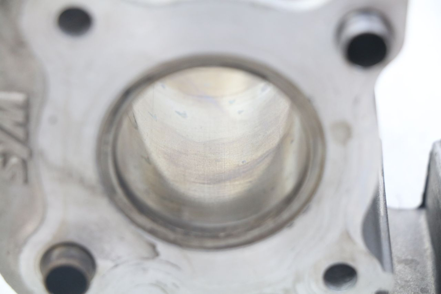 photo de CILINDRO PEUGEOT TWEET ACTIVE 4T 50 (2018 - 2022) - Zoom sullo stato d'uso