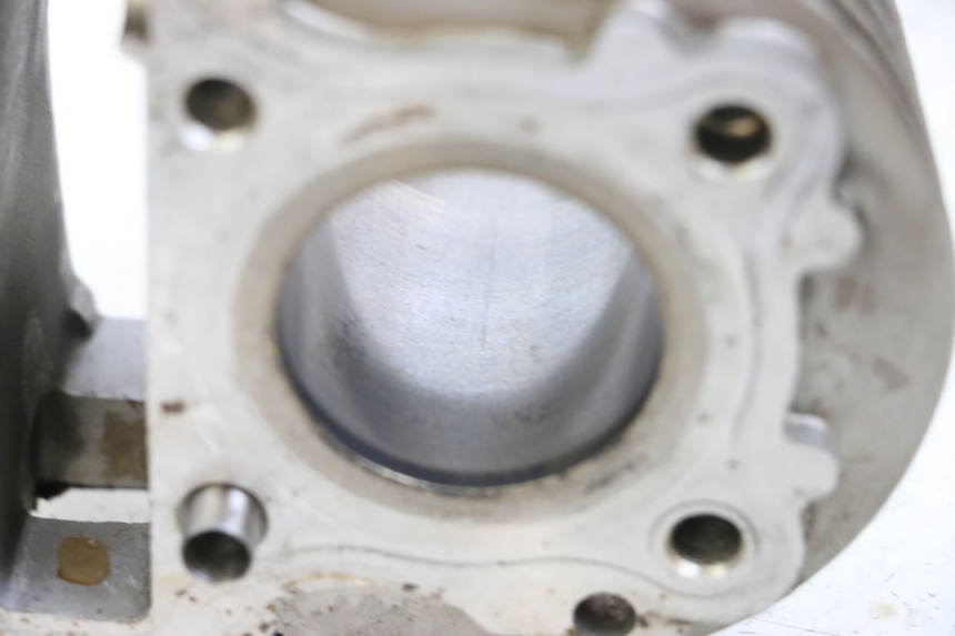 photo de CILINDRO PEUGEOT V-CLIC VCLIC 50 (2007 - 2013) - Zoom sullo stato d'uso