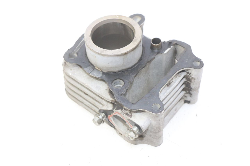 photo de CILINDRO PEUGEOT VIVACITY NEW 4T 50 (2008 - 2017) - Stato della superficie e materiale