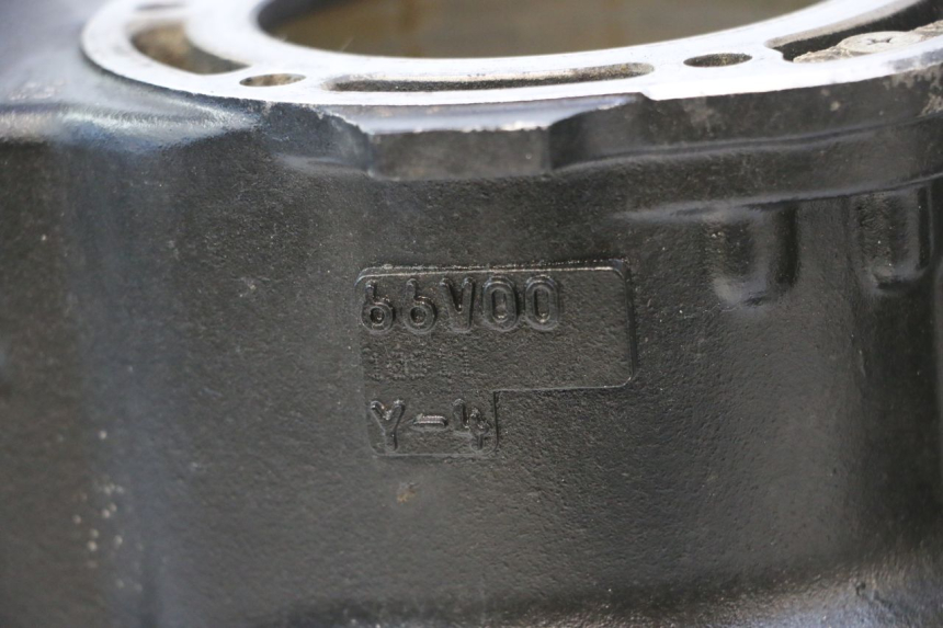 photo de CILINDRO YAMAHA WAVE RUNNER GP R 1200 (2000 - 2003) - Altra angolazione