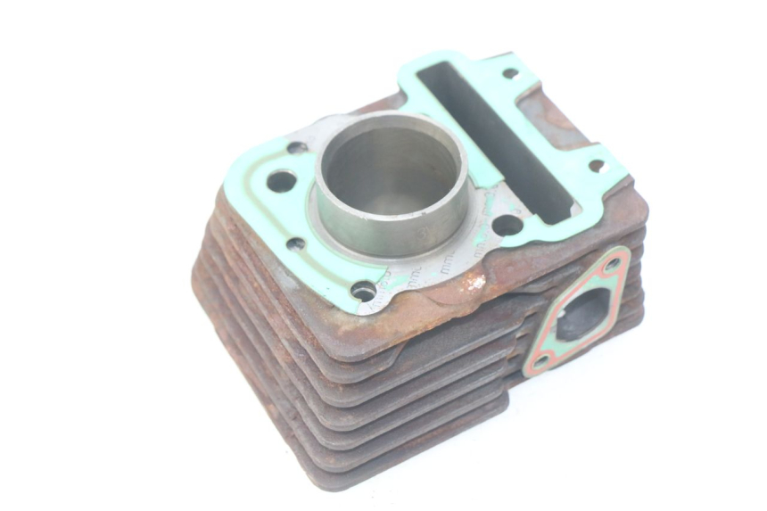 photo de CILINDRO PIAGGIO ZIP 4T 50 (2018 - 2020) - Primo piano tecnico