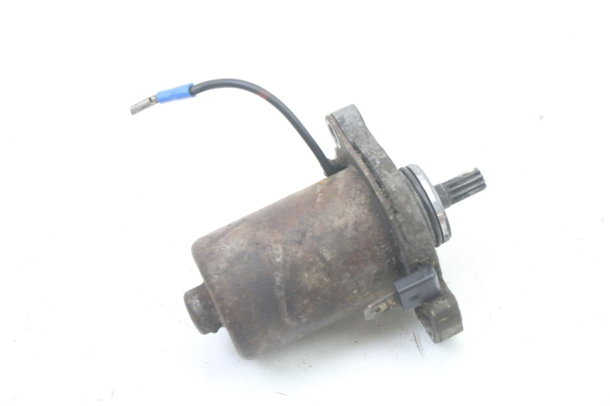 photo de AVVIATORE MBK BOOSTER SPIRIT NAKED 50 (2004 - 2017) - Primo piano tecnico