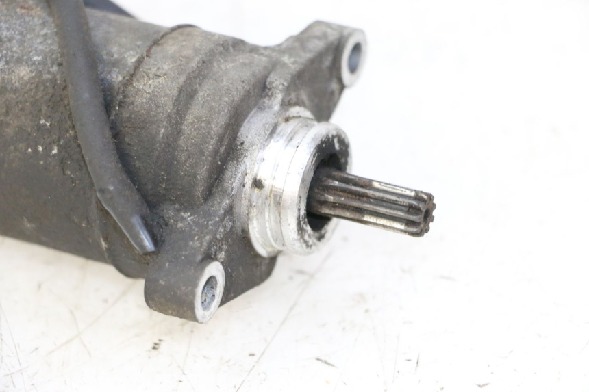 photo de AVVIAMENTO YAMAHA BW'S 100 (1999 - 2002) - Dettagli dei punti di fissaggio