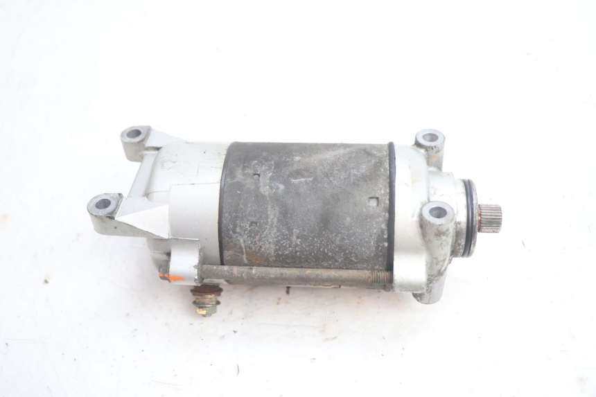 photo de AVVIAMENTO HONDA CB TWO FIFTY 250 (1991 - 2002) - Primo piano tecnico