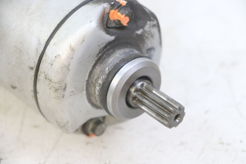 photo de AVVIAMENTO HONDA CBF 500 (2004 - 2007) - Dettagli dei punti di fissaggio