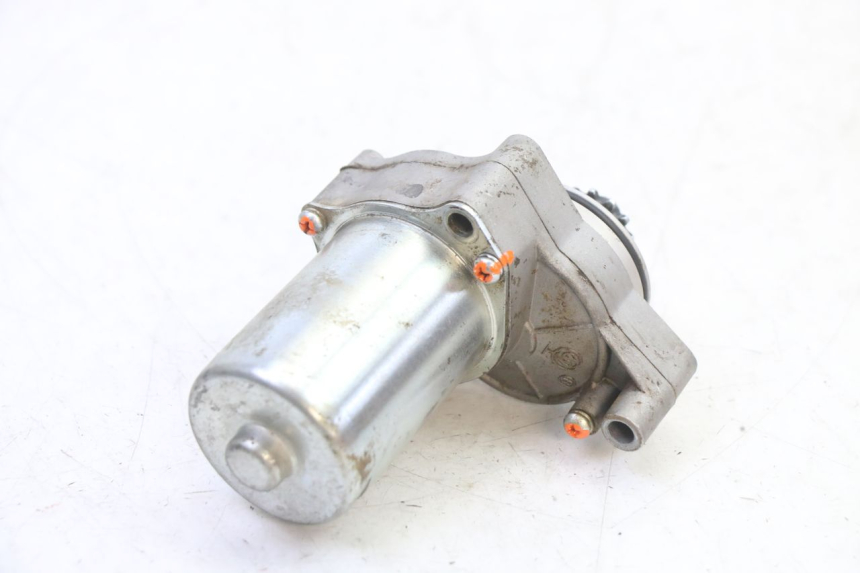 photo de AVVIAMENTO SPEEDY DELUXE 125 - Dettagli dei punti di fissaggio