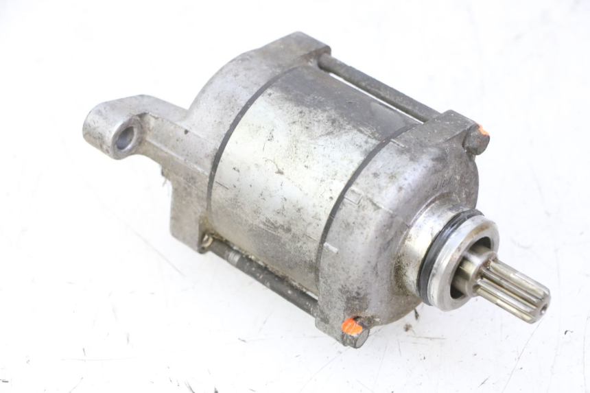 photo de AVVIATORE HONDA FES S-WING SWING ABS 125 (2007 - 2015) - Altra angolazione