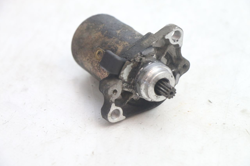 photo de Avviatore PIAGGIO FLY 2T 50 (2004 - 2017) - Altra angolazione