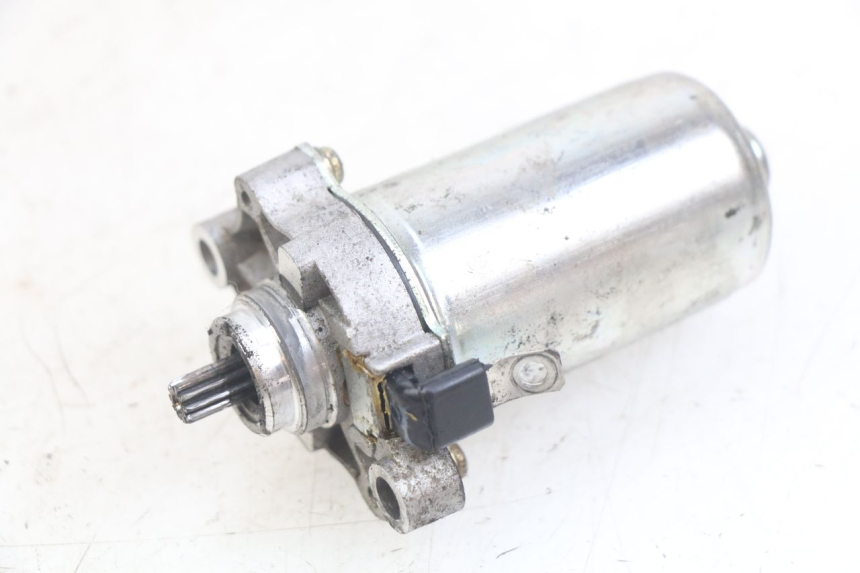 photo de AVVIATORE PIAGGIO FLY 4T 50 (2013 - 2017) - Zoom sullo stato d'uso