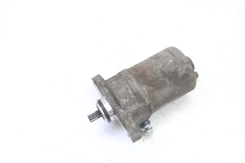 photo de MOTORINO DI AVVIAMENTO VENESI FLY RETRO 4T 50 (2020 - 2025) - Zoom sullo stato d'uso