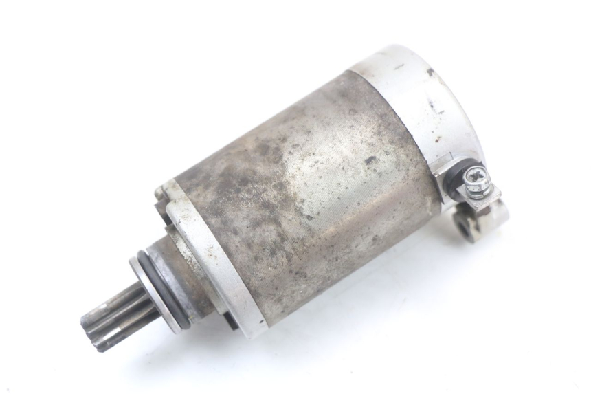 photo de Avviatore HYOSUNG GF 125 (2001 - 2005) - Altra angolazione