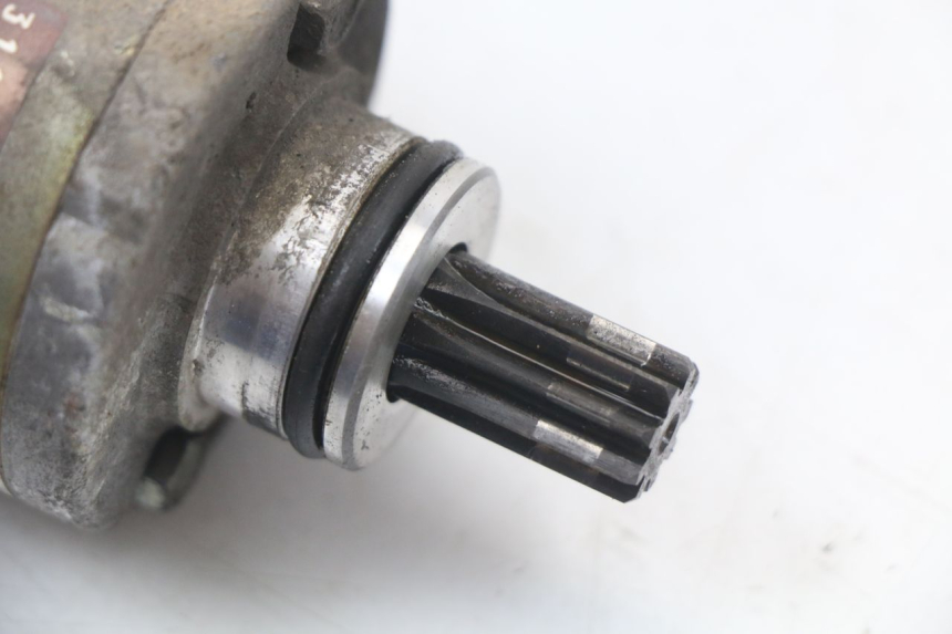 photo de AVVIAMENTO SUZUKI GZ MARAUDER 125 (1998 - 2004) - Dettaglio del componente