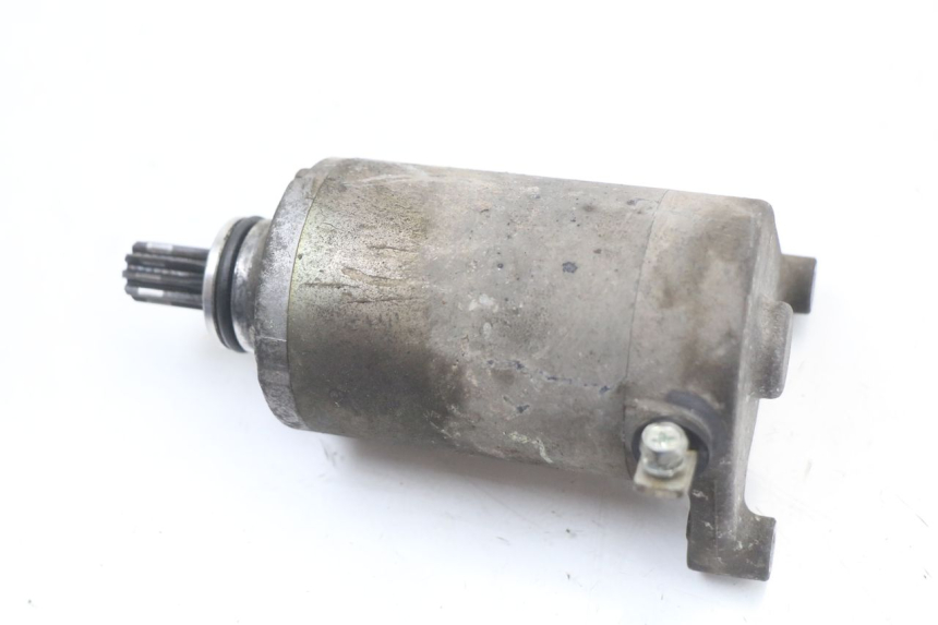 photo de AVVIAMENTO SUZUKI GZ MARAUDER 125 (1998 - 2004) - Primo piano tecnico