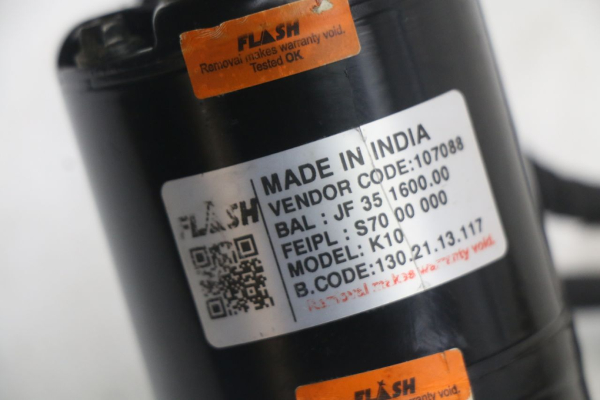 photo de AVVIAMENTO HUSQVARNA SVARTPILEN 401 (2018 - 2023) - Zoom sullo stato d'uso