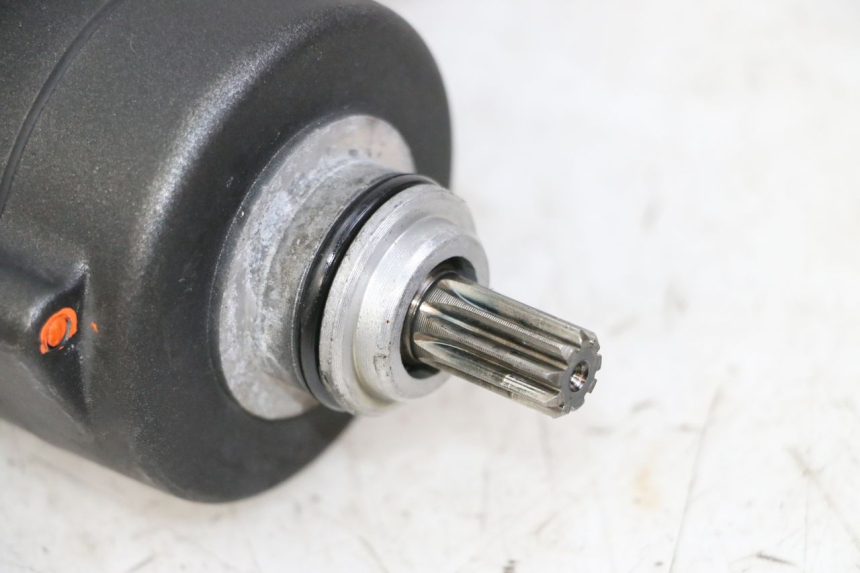 photo de AVVIAMENTO KEEWAY K-LIGHT KLIGHT 125 (2018 - 2025) - Dettagli dei punti di fissaggio