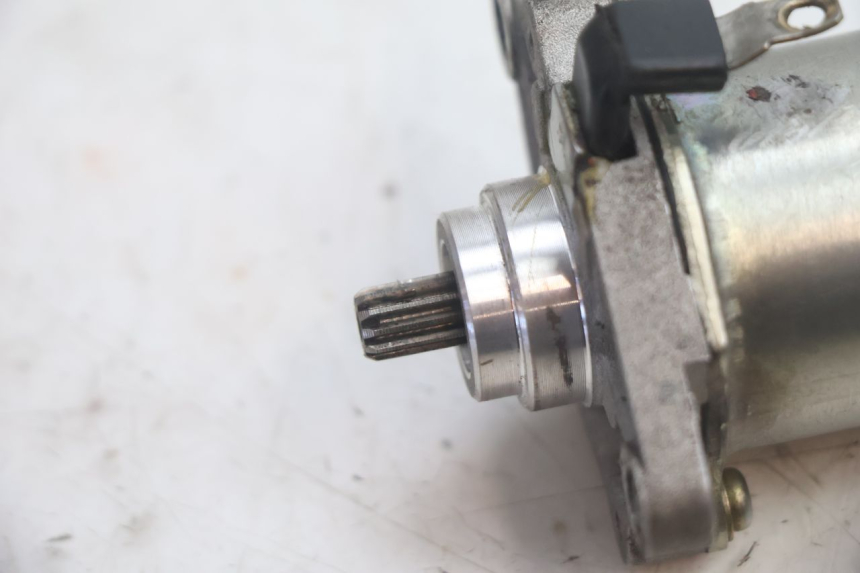 photo de AVVIATORE PEUGEOT KISBEE 2T 50 (2010 - 2017) - Zoom sullo stato d'uso