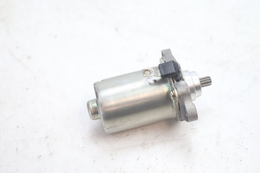 photo de AVVIATORE PEUGEOT KISBEE 2T 50 (2010 - 2017) - Primo piano tecnico